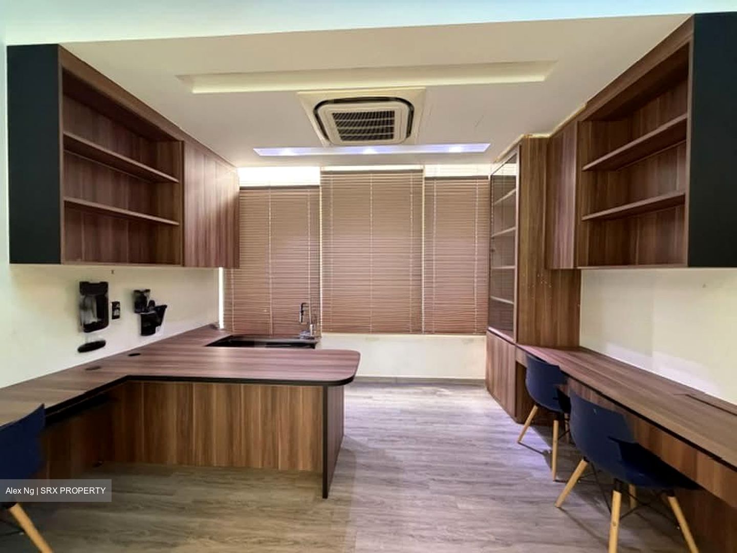 Upper Changi Road (D16), Detached #585662801